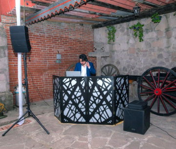 03.jpg